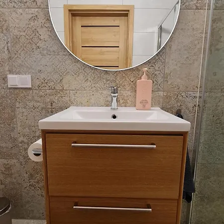 Czarna Perla アパート ジブヌベク